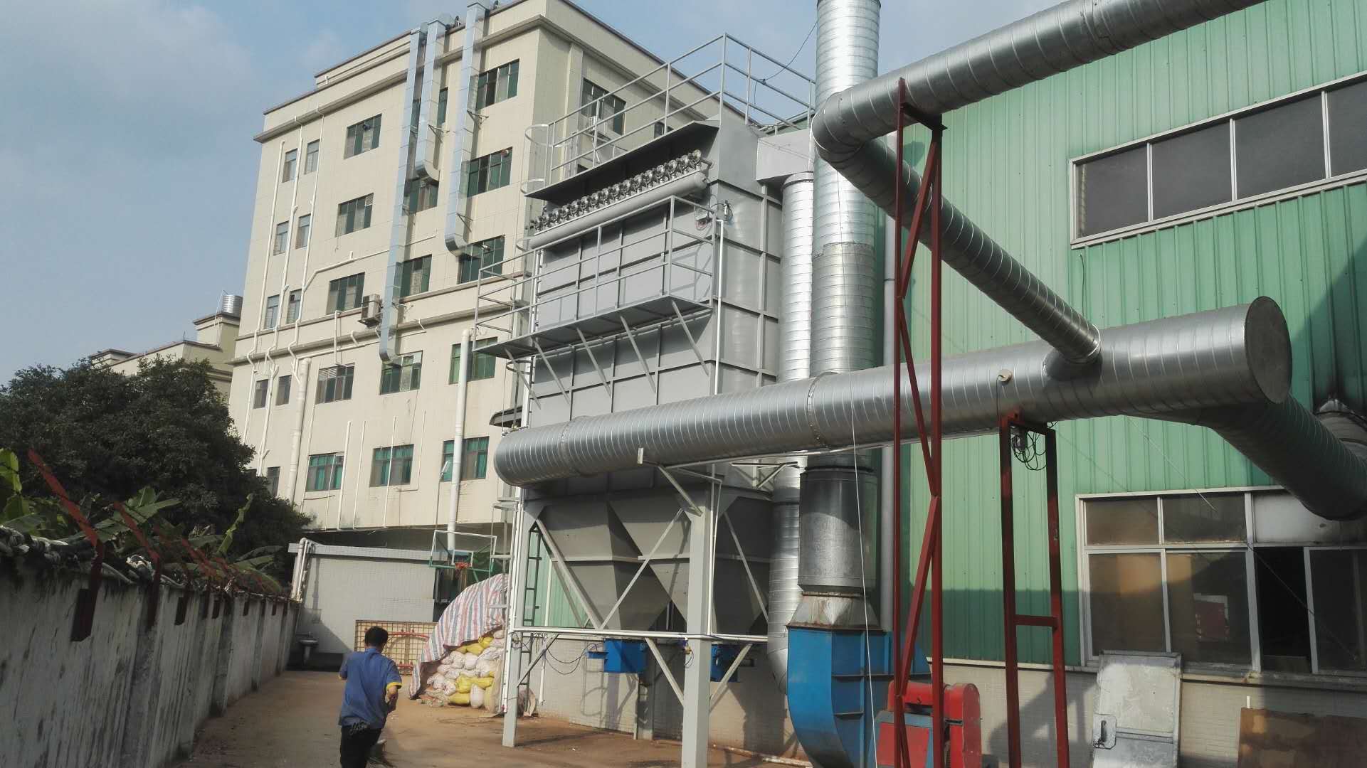 綠深布袋除塵器
